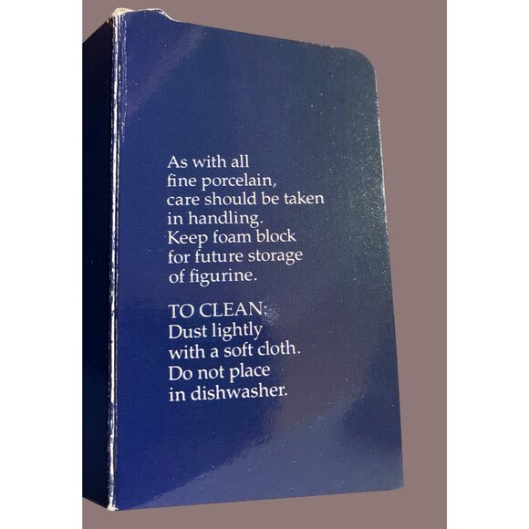 Avon Nativity Collectibles The Cherub Porcelain Figurine - Picture 11 of 13